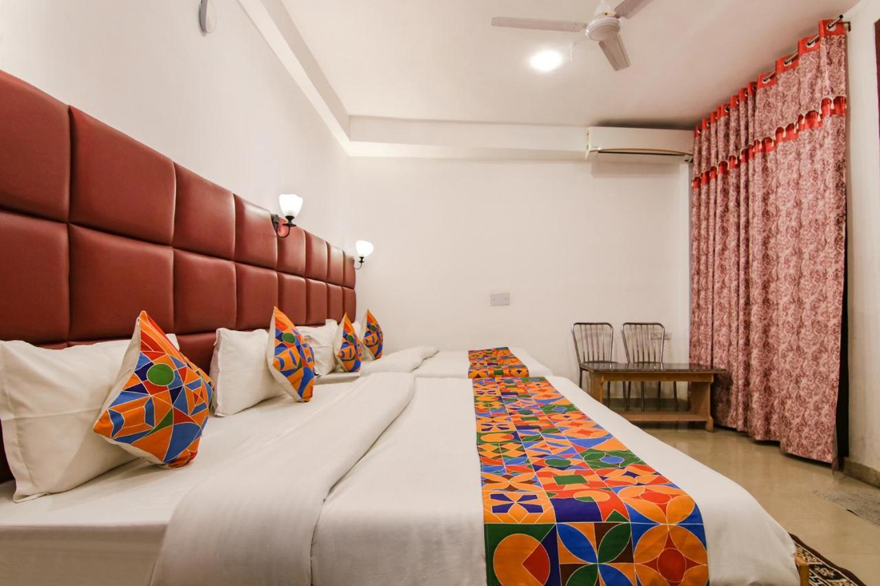 Fabhotel Grover カングラ エクステリア 写真
